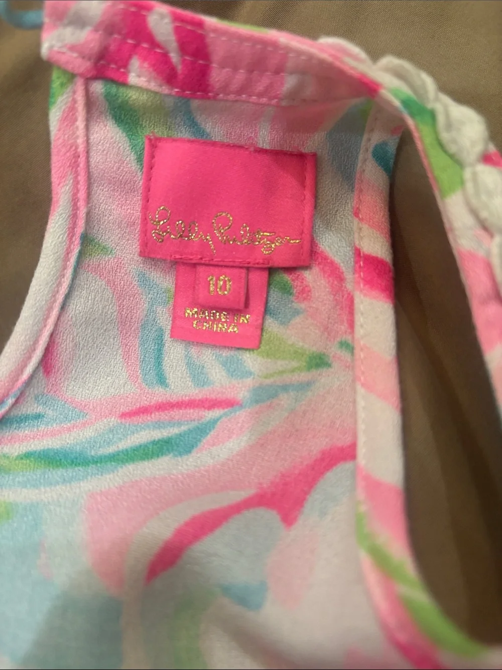Girls Lilly Pulitzer dress size 10 - Picture 3 of 3